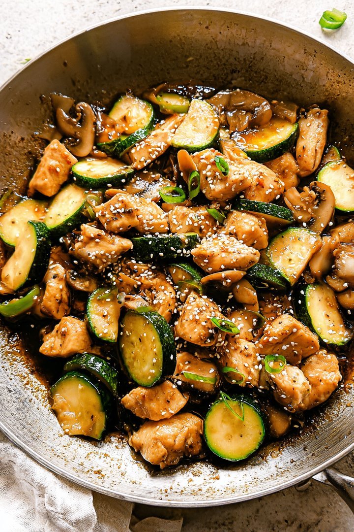 Zucchini Mushroom Chicken Stir Fry image 2